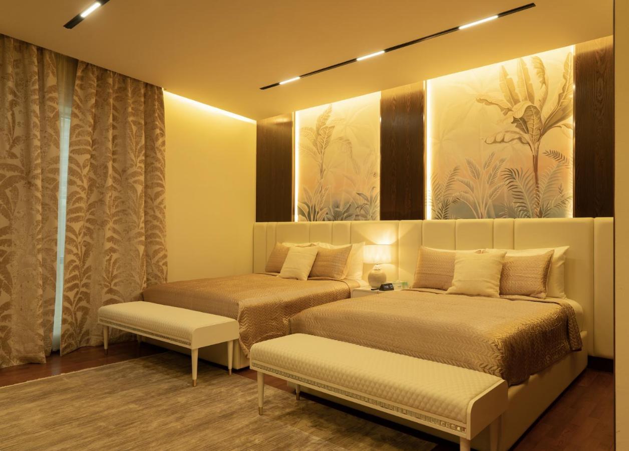 Luxury 3 Bedroom - Direct View To Burj Khalifa Dubai Exterior photo